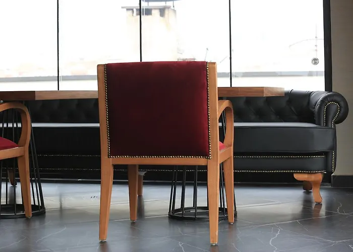 Ξενοδοχείο Hassuites *