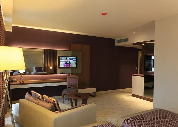 Hassuites Ξενοδοχείο