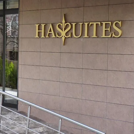 Hassuites Hotel